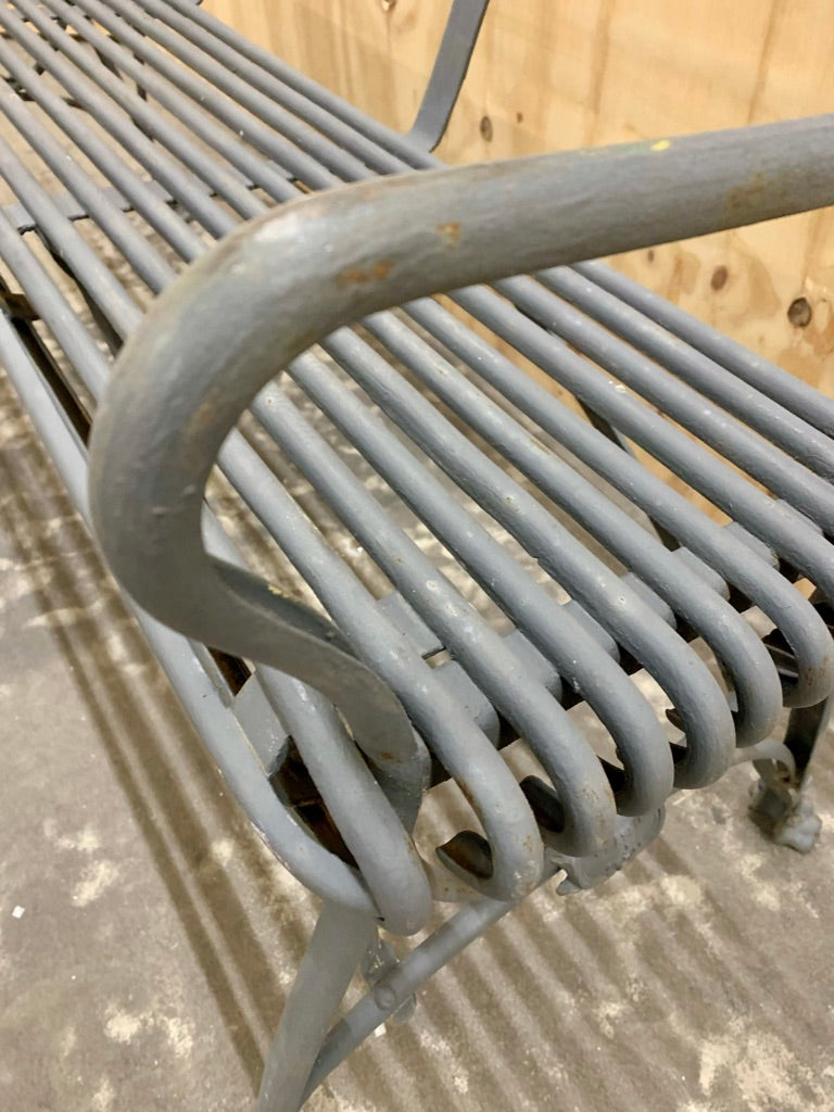 Arras Bench