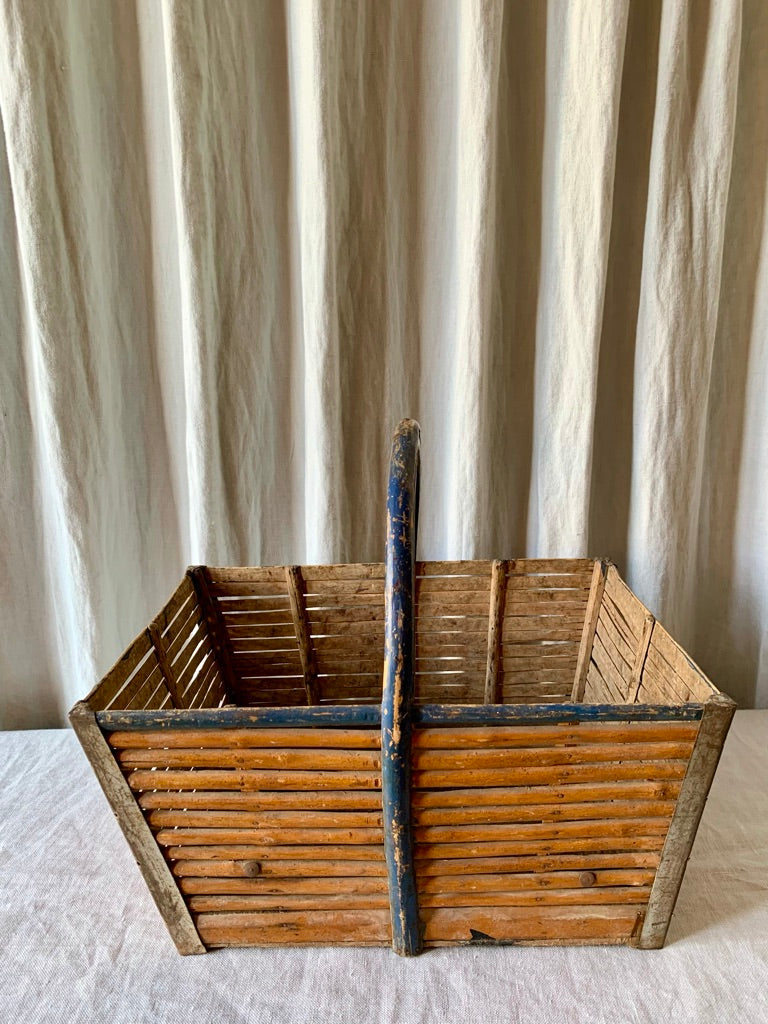 Art Populaire - Wooden Basket