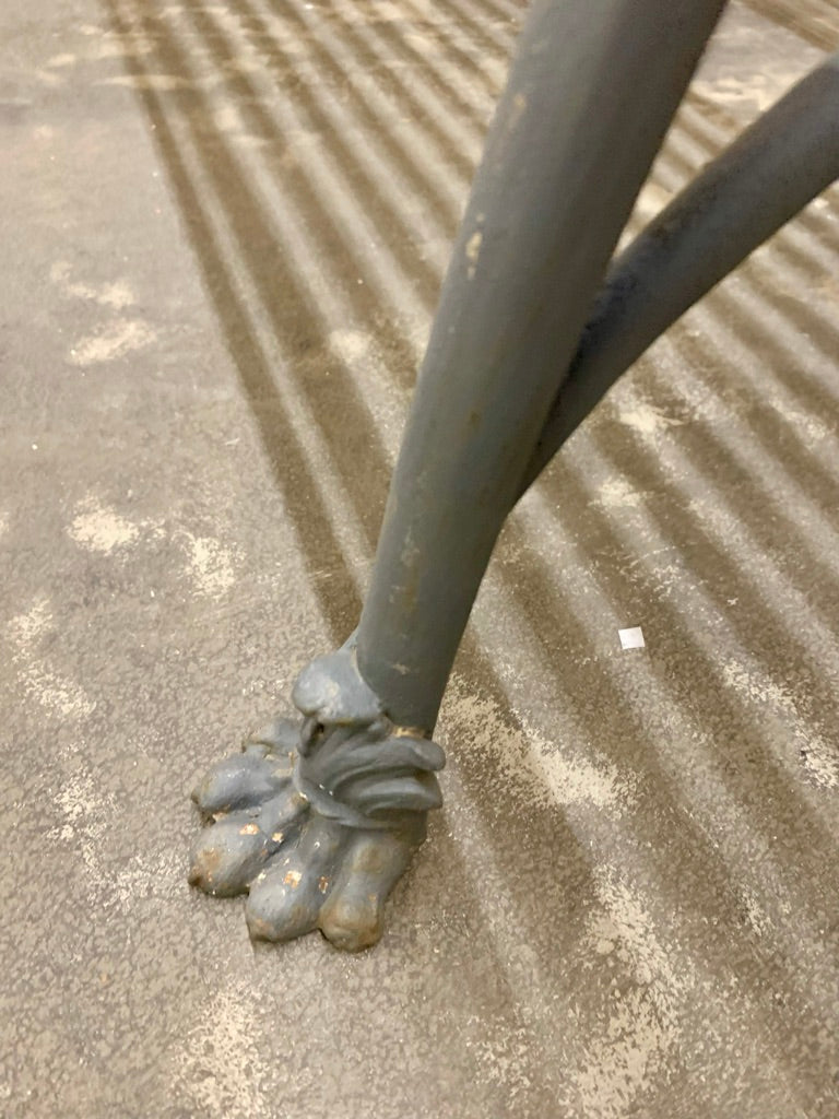 Arras Bench