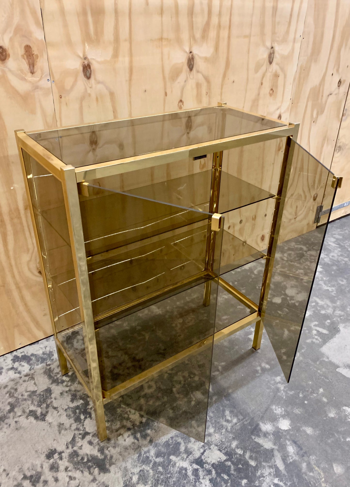 1970s Glass Cabinet - Vitrine