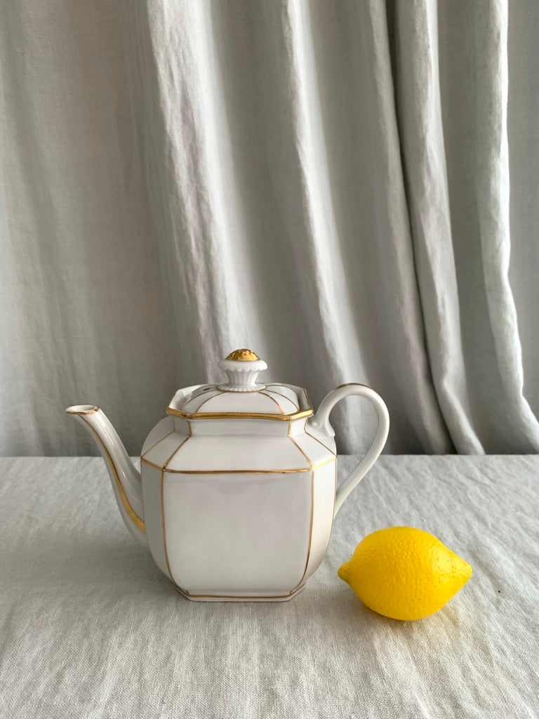 Tea Pot