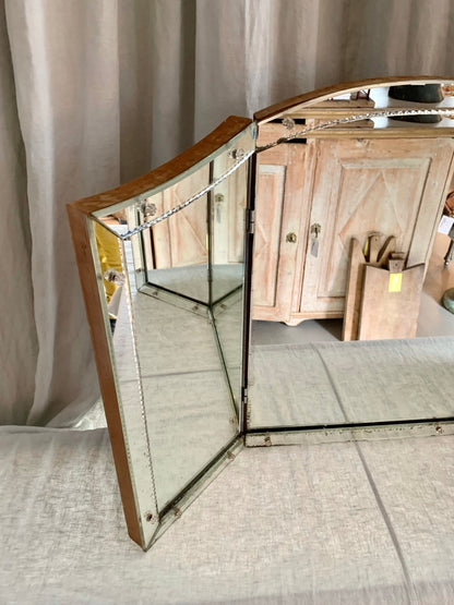 Trifold Venetian Vanity Mirror - Triptyque