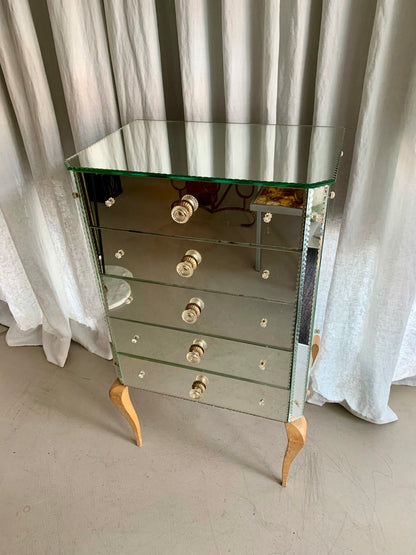 Mirror Dresser - Commode