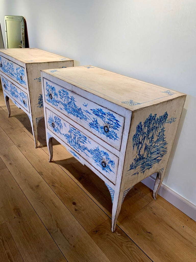 Pair of Chests of Drawers