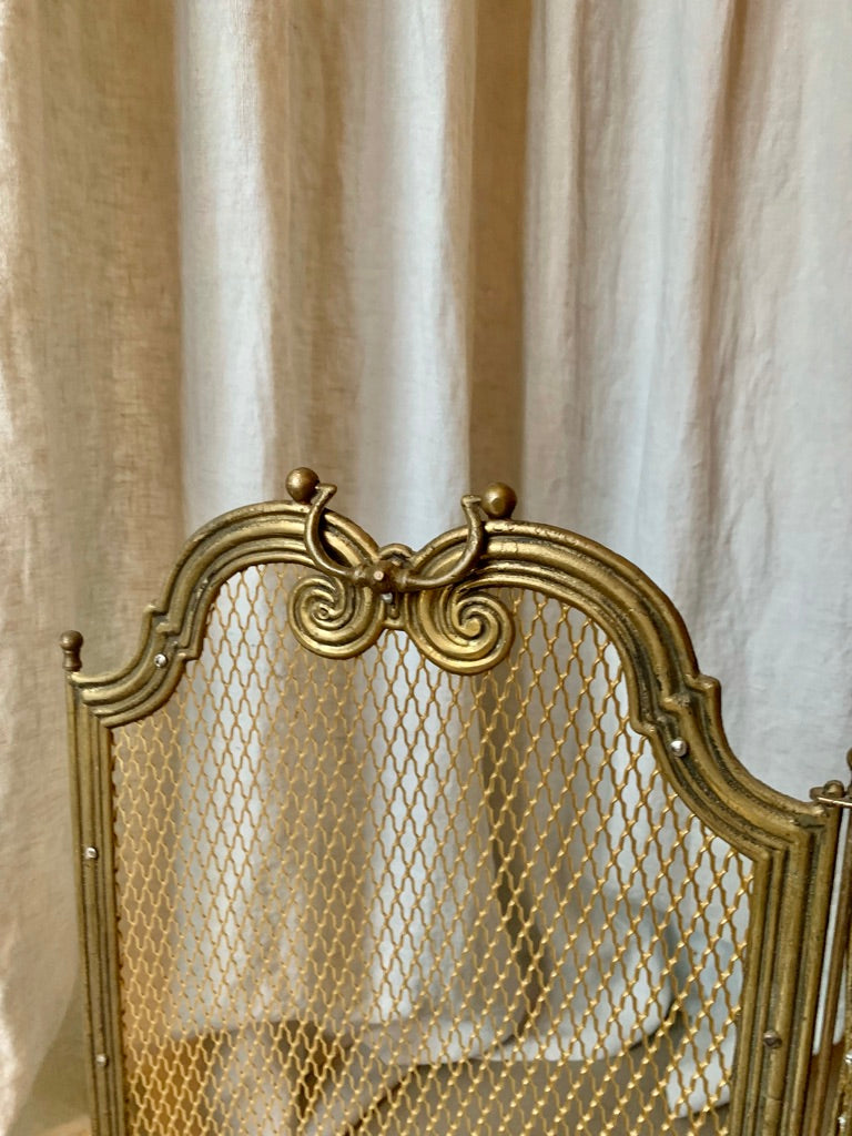 Fire Screen