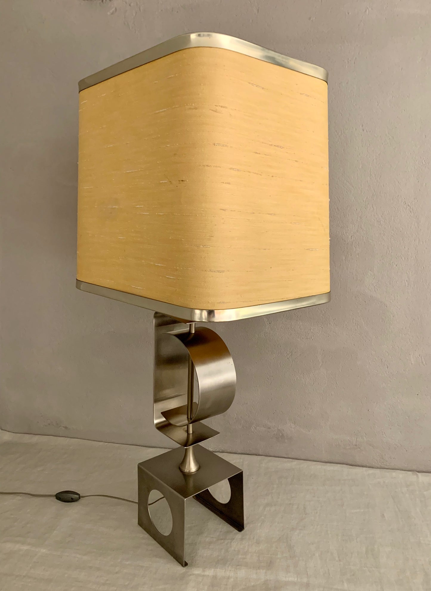 Large Mid-Century Modern Table Lamp