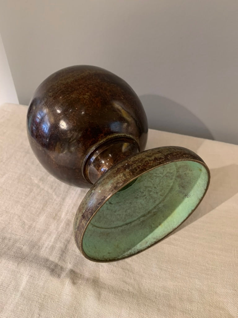 Bannister Finial for a Staircase - Globe