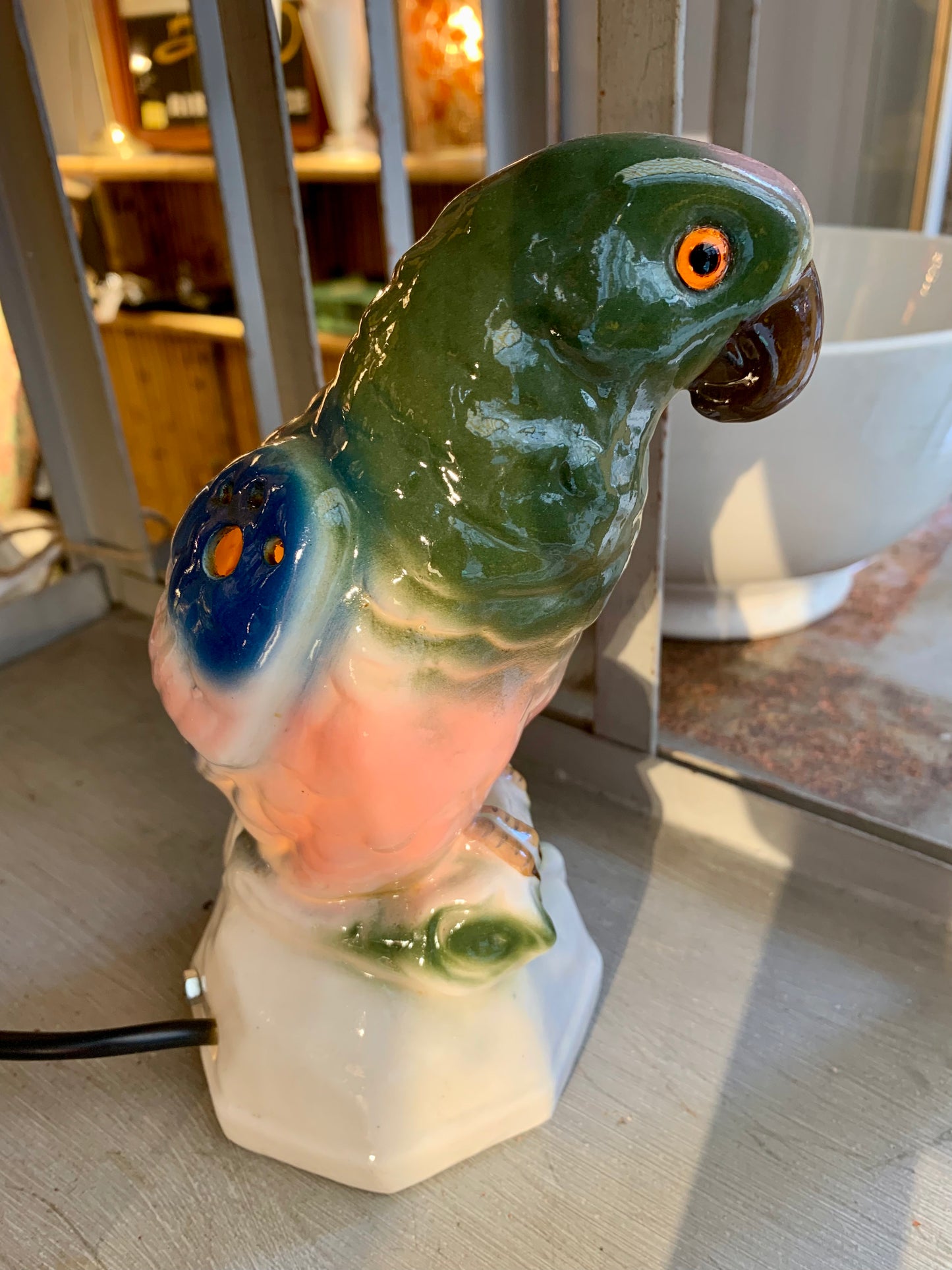 Cockatoo Bird Lamp