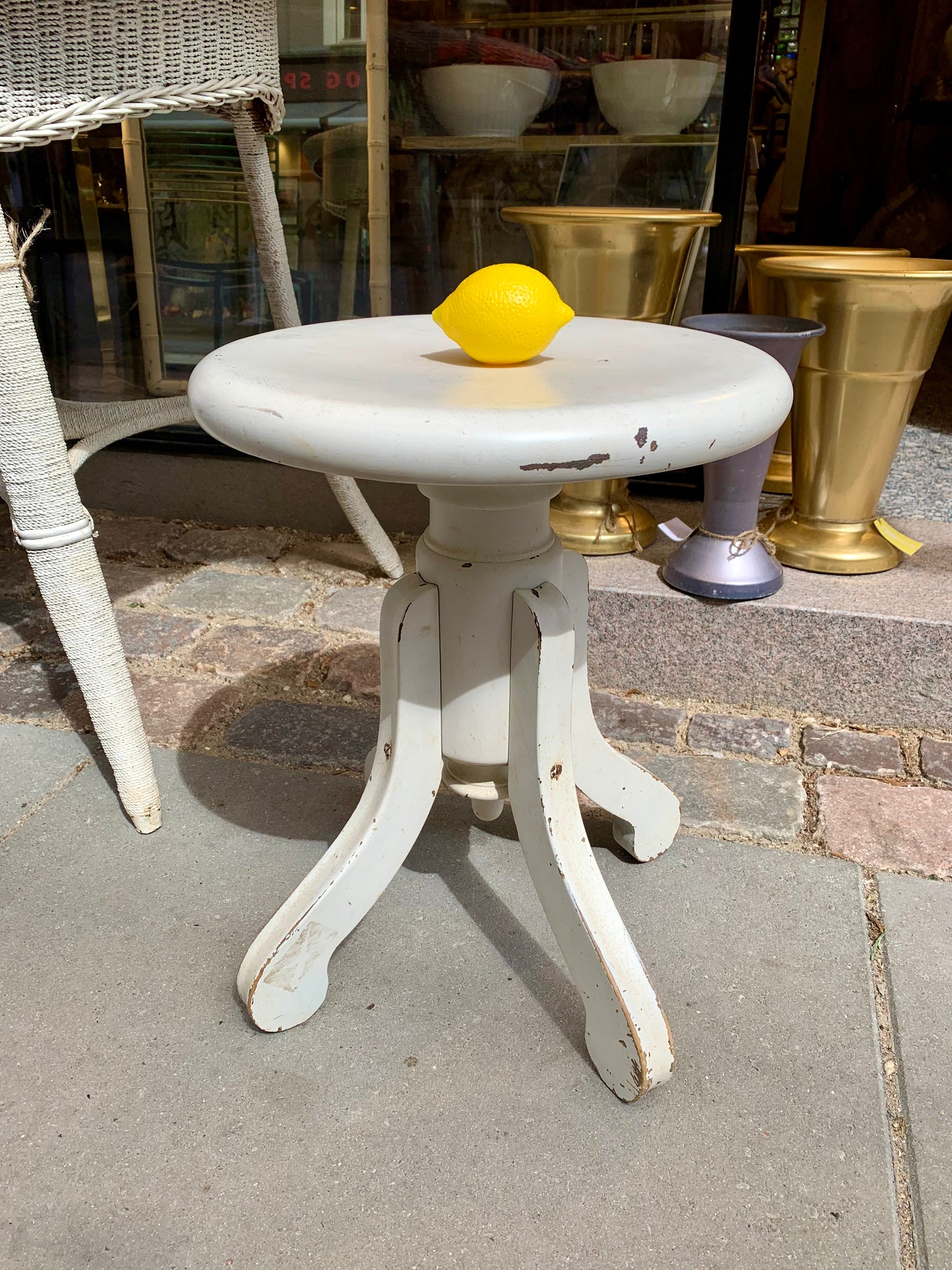 Swivel Stool