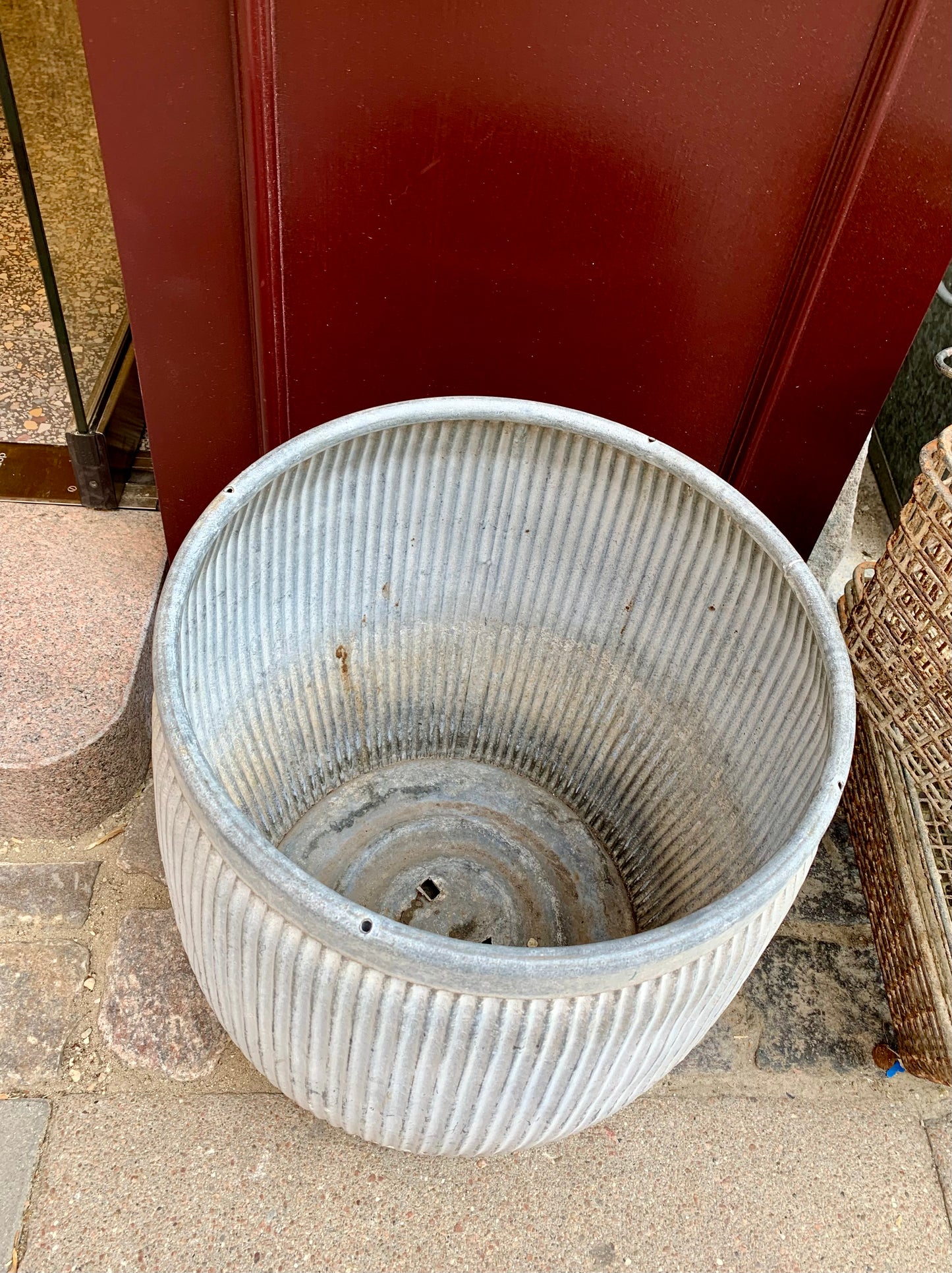 Zinc Planter - Dolly Tub
