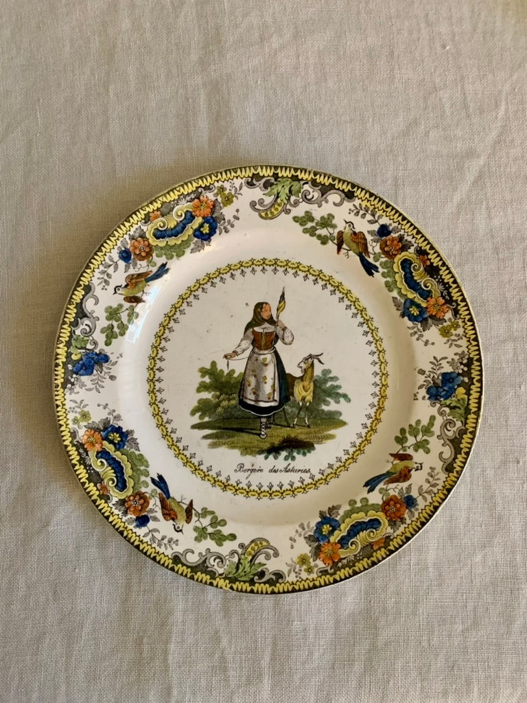 Set of 8 wonderful hand colored earthenware plates ca. 1830-40